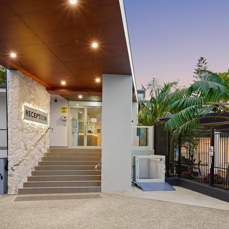 Palm Court Entry