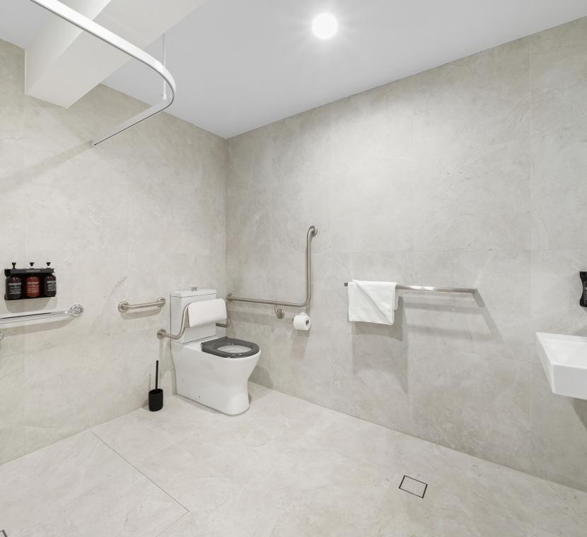 King Room   -   Accessible